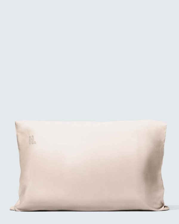 Silky Bamboo Pillowcase, Champagne - 1 stk / 60x63 cm (Anbefalet størrelse i Danmark)